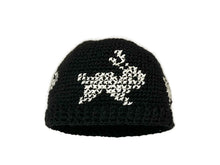 Load image into Gallery viewer, RUNNING RABBITS BEANIE
